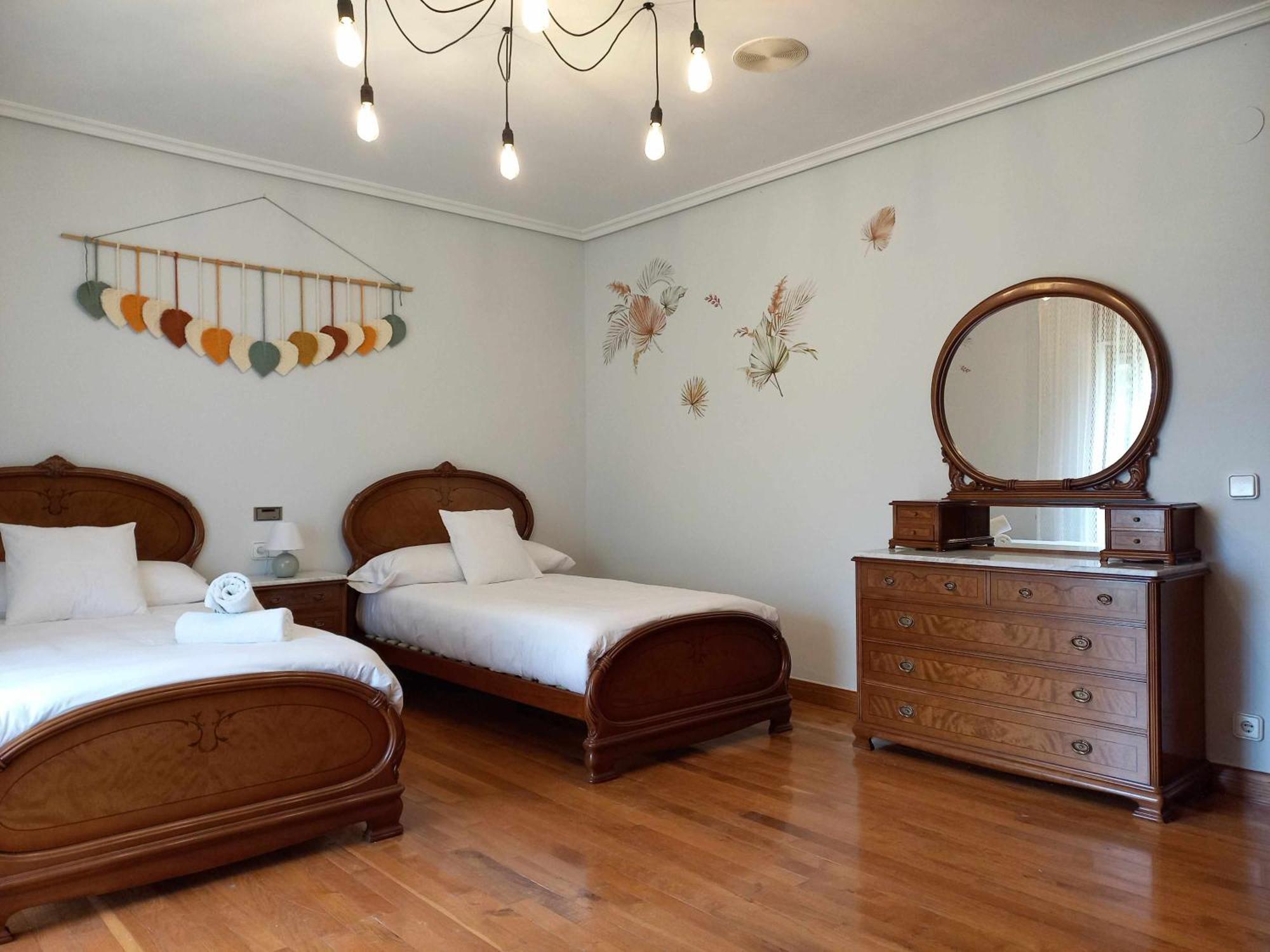 Casa Albaitar Con Piscina Y Sala De Juegos Azcona Exteriör bild